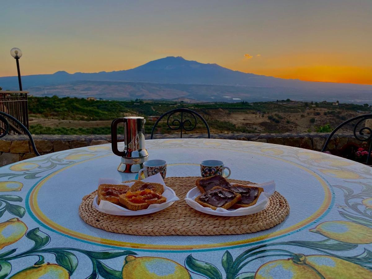 Cs Villa Fronte Etna Centuripe Buitenkant foto